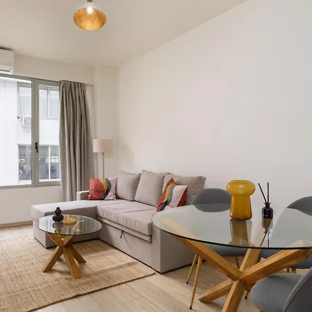 Vivienne By Halu!, In The Center * Thessaloniki